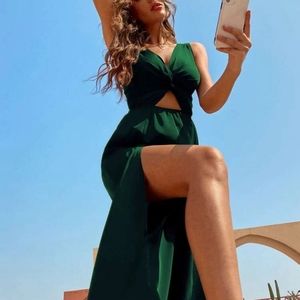 Green Dress hem, NWOT